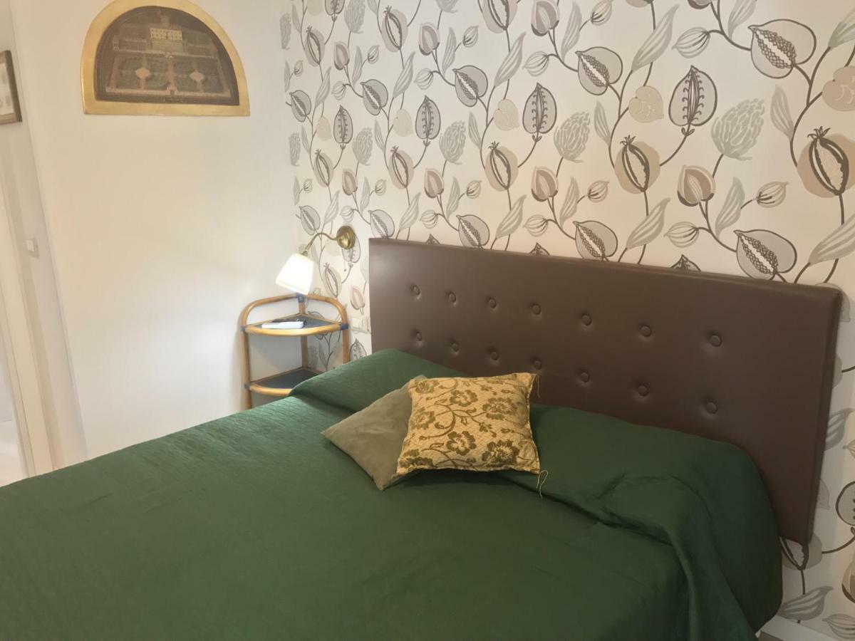 Bed and Breakfast Aquila House Катания Экстерьер фото