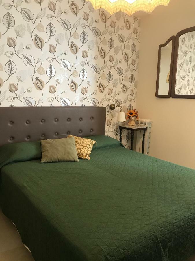 Bed and Breakfast Aquila House Катания Экстерьер фото